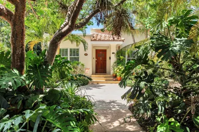 812 Upland Road 1