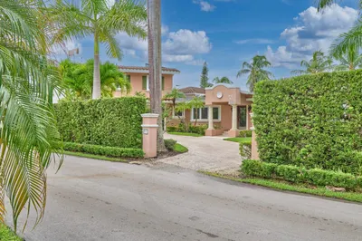 501 Coconut Isle Drive 1