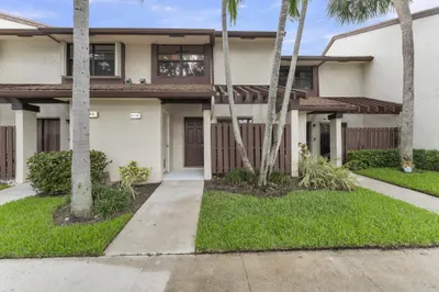 4314 Carambola Circle N 1
