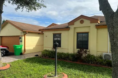 9534 NW 52nd Manor 1