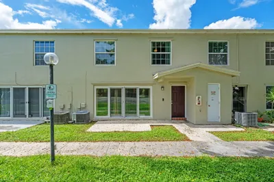 7-web-or-mls-A7401098