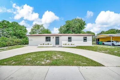 19301 NW 52nd Ave 1