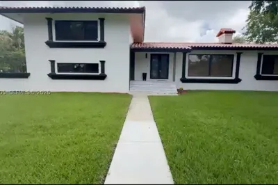 60 NW 143rd St 1