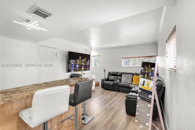5611 W 25th Ct #21-A 1