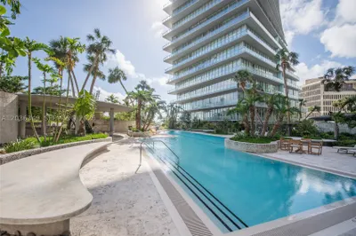 2669 S Bayshore Dr #704N 1