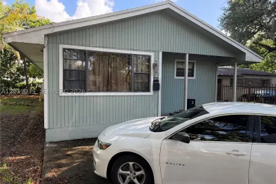 1885 NW 113th Ter 1