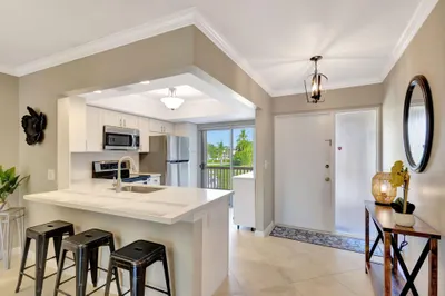 11800 Avenue Of The Pga #11 1