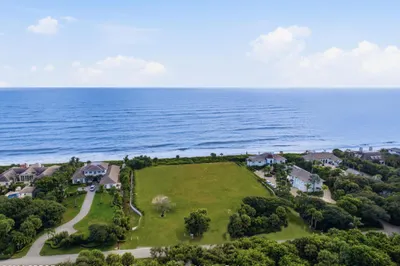 672 Ocean Road 1