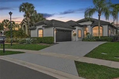 10860 La Salinas Cir 1