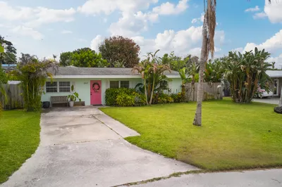 3743 NE Barbara Drive 1