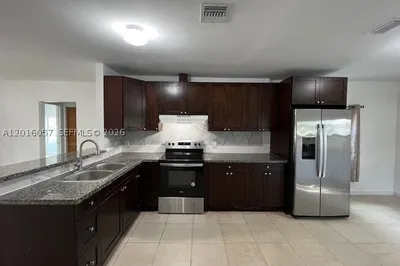 1036 NW 64th St 1