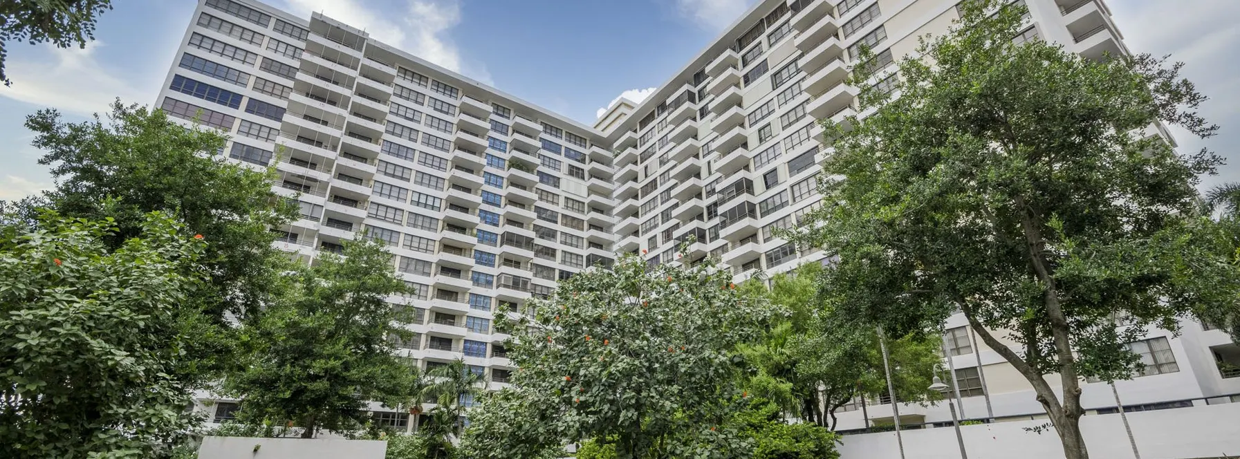 Just Listed | 600 Three Islands Boulevard #109