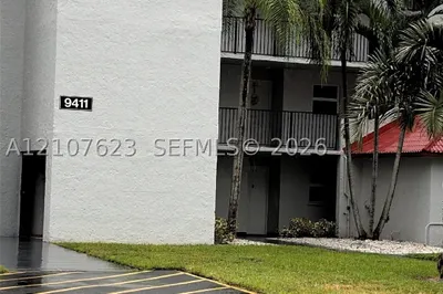 9411 Evergreen Pl #407 1