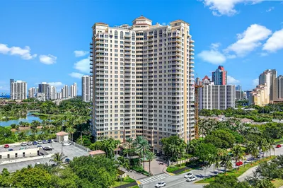 19501 W Country Club Dr #1508 1