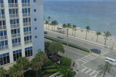 209 N Fort Lauderdale Beach Blvd #8D 1