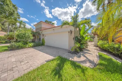 2418 Sandy Cay 1