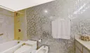 1800 NE 114th St #1411 Photo