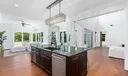 202 E Riverside Drive Photo