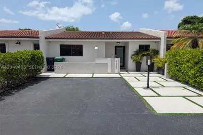 9337 SW 6th Ter 0 1