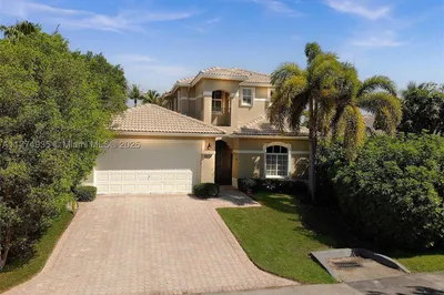9035 SW 160th Ter 1