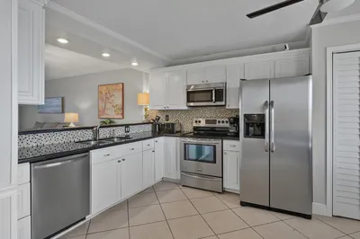 275 Palm Avenue #A407 1