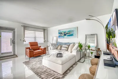 330 Andover M 1