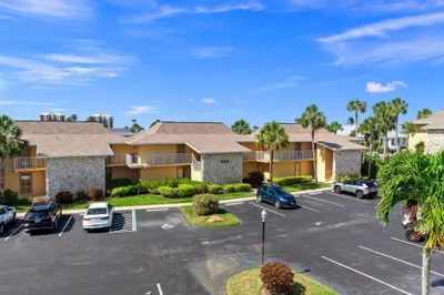 2400 S Ocean Drive #823 1
