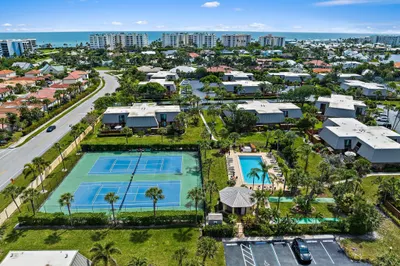 011-1420OceanWayCommunityPhotos-Jupiter-