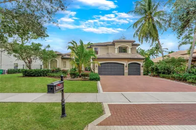 10123 S Lake Vista Cir 1