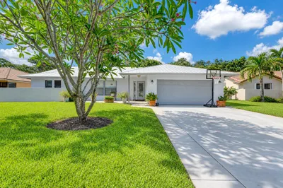 4270 NW 9th Street 1
