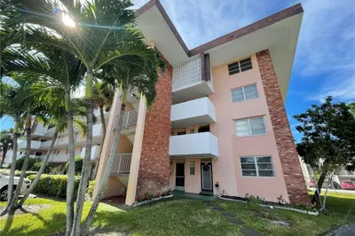 2881 NW 47th Ter #208 1