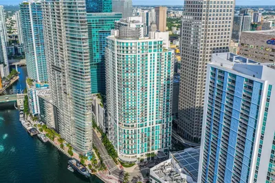 300 S Biscayne Blvd #T-3509 1