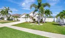 82 Maple Lane Photo