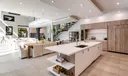4094 Park Ave Photo