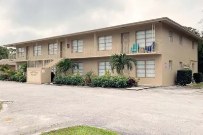 4606 SE BINNACLE Way #3 1