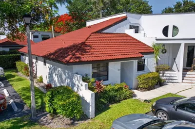 539 NW 36th Avenue 1