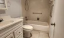 643 Durham W Photo