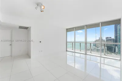 495 Brickell Ave #3311 1
