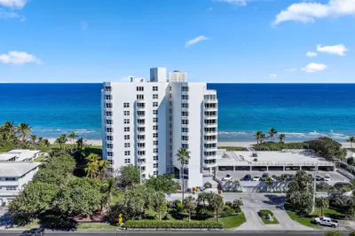 3407 S Ocean Boulevard #8c 1