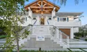 400 Palm Dr Photo
