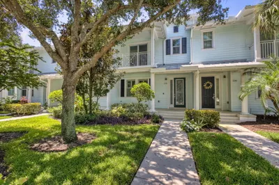1126 Dakota Drive 1