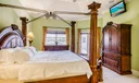 7260 Grapeview Boulevard Photo