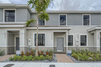 379 NE 12 Street 1