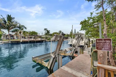 Dock