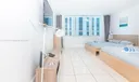 5445 Collins Ave #507 Photo
