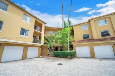 771 N Pine Island Rd #207 1