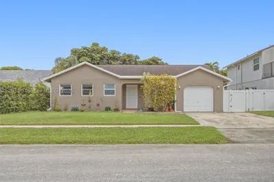 8410 SW 20th St 1