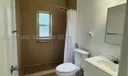 258 E 46th St Photo