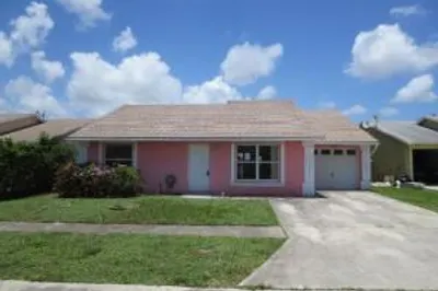 5618 Lake George Place 1