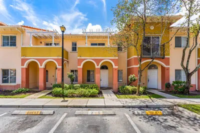 205 S Santa Catalina Circle #205 1